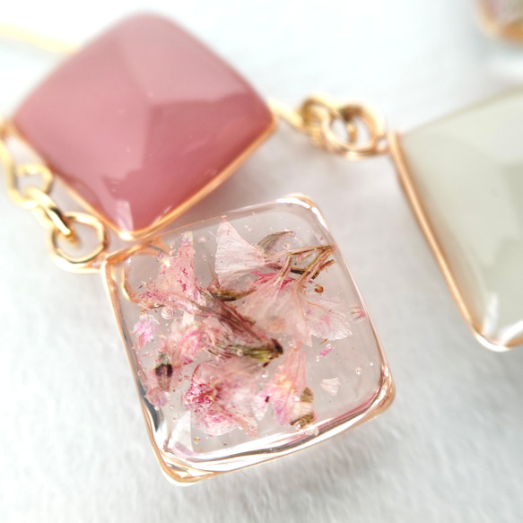 時の流れに咲く花_ピンク_レトロなイヤーアクセサリー 3枚目