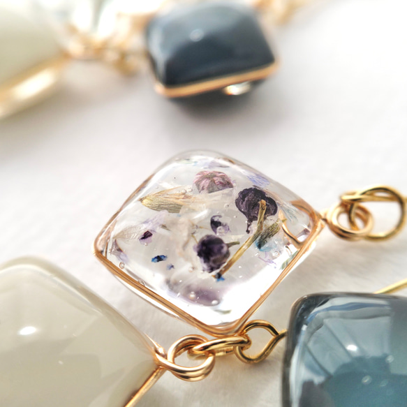 時の流れに咲く花_ネイビー_レトロなイヤーアクセサリー 4枚目